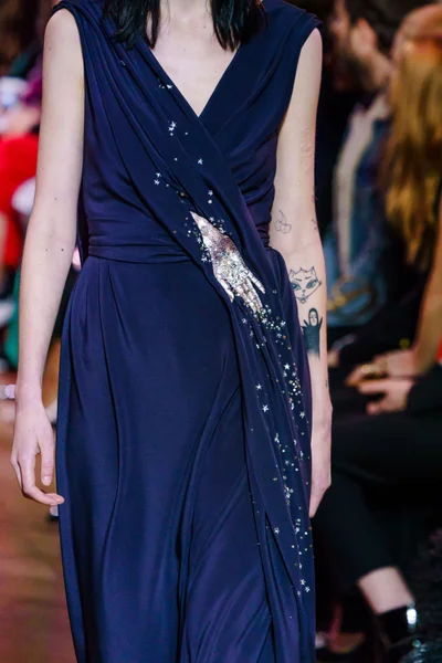 Look 117